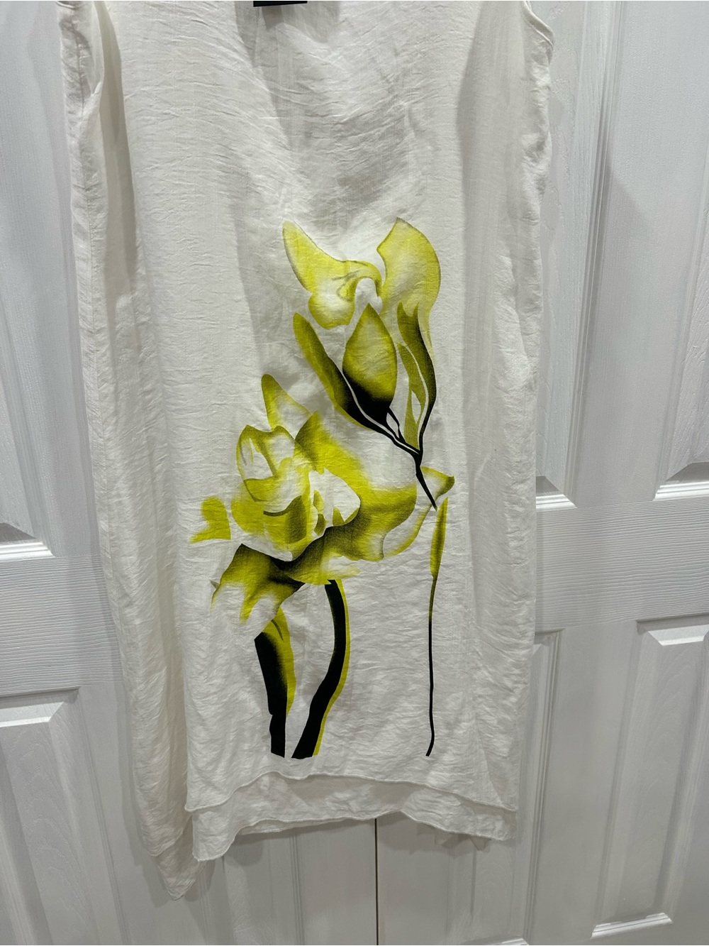 Linen Sleeveless Cream Maxi Dress with Yellow Floral Motif - Picture 3 of 4